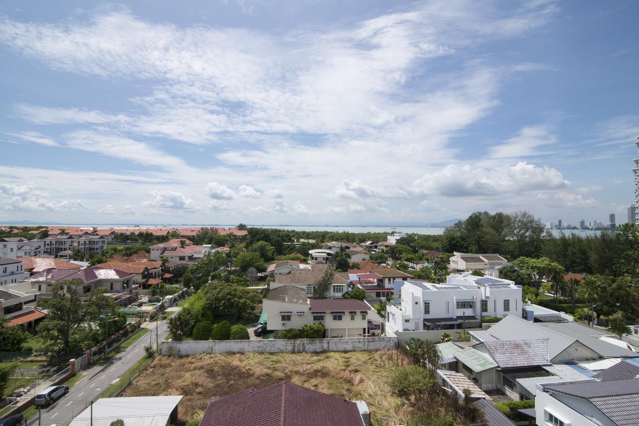 شقق غولدن فيو المخدومة Tanjung Tokong المظهر الخارجي الصورة